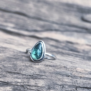 Ezüst Kianit gyűrű - ékszer - gyűrű - szoliter gyűrű - Meska.hu