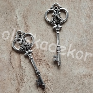 Antik kulcs ó arany és ezüst   8,5cmx3cm - kellékek & szerszámok - dekorációs kellékek - egyéb kellékek - Meska.hu