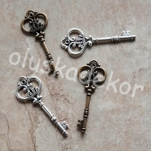 Antik kulcs ó arany és ezüst   8,5cmx3cm - kellékek & szerszámok - dekorációs kellékek - egyéb kellékek - Meska.hu