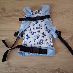 Játék csatos babahordozó, kökényes  - játék & sport - baba & babaház - babaruha, babakellék - Meska.hu Játék csatos babahordozó, kökényes  - játék & sport - baba & babaház - babaruha, babakellék - Meska.hu