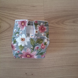 Játék baba pelenka, szürke-rózsaszín virágos , Játék & Sport, Baba & babaház, Babaruha, babakellék, Varrás, MESKA