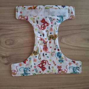 Játék baba pelenka, színes cicás, Játék & Sport, Baba & babaház, Babaruha, babakellék, Varrás, MESKA