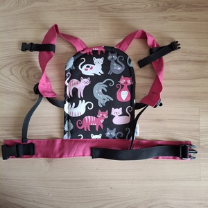 Játék csatos babahordozó, cicás - Meska.hu