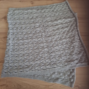 Kézzel kötött sál, szürke - Meska.hu