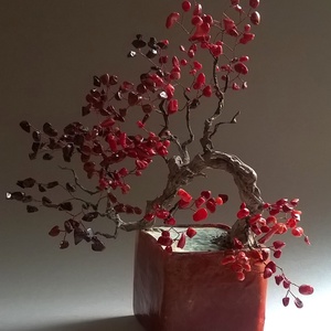 Vörös bonsai - művészet - szobor - kő - Meska.hu