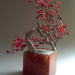 Vörös bonsai - művészet - szobor - kő - Meska.hu