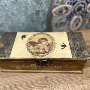 Angyalkás doboz, Otthon & Életmód, Tárolás & Rendszerezés, Fali tároló, Decoupage, transzfer és szalvétatechnika, Festészet, MESKA