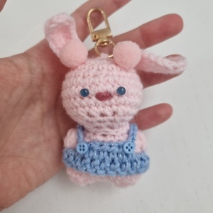 Horgolt Kulcstartó Nyuszi - táska & tok - kulcstartó & táskadísz - kulcstartó - Meska.hu