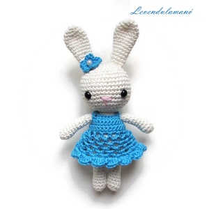 Horgolt húsvéti nyuszilány türkizkék ruhában amigurumi - Meska.hu