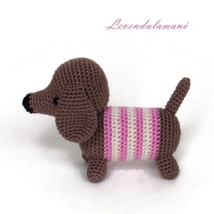 Horgolt tacskó kutya  (rózsaszín csíkos) amigurumi, Játék & Sport, Plüssállat & Játékfigura, Kutya, Horgolás, MESKA
