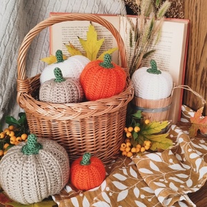 Horgolt tök dekoráció 3 darabos csomag - otthon & életmód - dekoráció - halloween - halloweeni tök - Meska.hu