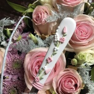 Tulipános kiskanál , Otthon & Életmód, Konyhafelszerelés, tálalás, Tálalás, Kanál & Villa, Gyurma, Szívvel-lélekkel dekorált kiskanál kicsiknek és nagyoknak! 

Munkáim során legfontosabb számomra a ..., MESKA