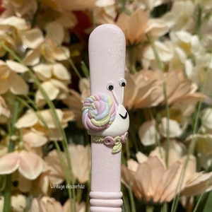 Unikornis csiga kiskanál , Otthon & Életmód, Konyhafelszerelés, tálalás, Tálalás, Kanál & Villa, Kerámia, Kézzel-szívvel és lélekkel készített kanalak, melyek színt  hoznak a mindennapjaiba. 
Saját részre,..., MESKA