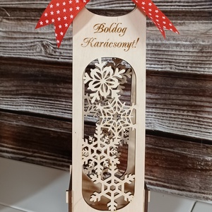 Karácsonyi boros díszdoboz hópihékkel - karácsony - karácsonyi ajándékozás - karácsonyi ajándékcsomagolás - Meska.hu