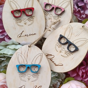 Névre szóló húsvéti tojás, szemüveges nyuszival - otthon & életmód - dekoráció - fali és függő dekoráció - függődísz - Meska.hu