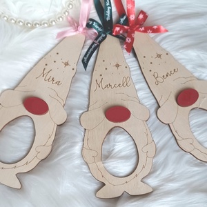 Manó karácsonyfadísz, névre szóló, Kinder tojás tartó - karácsony - karácsonyi lakásdekoráció - karácsonyi manók, figurák - Meska.hu