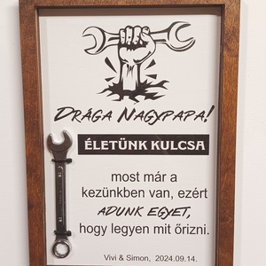 Életünk kulcsa Édesapának, nagypapának ajándékötlet esküvőre, Esküvő, Emlék & Ajándék, Szülőköszöntő ajándék, Famegmunkálás, MESKA