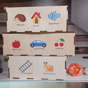 Különleges emlékdoboz,  Ballagási ajándék óvó néninek, Pedagógusoknak csoport/osztályképpel is - kellékek & szerszámok - hobby fa alapanyag - doboz - Meska.hu