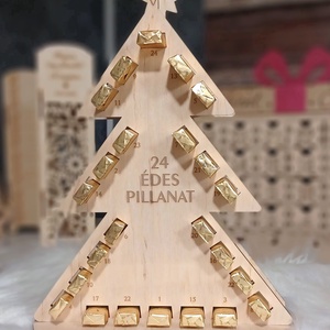 Merci Adventi Karácsonyfa  30 cm, személyre szabható - karácsony - karácsonyi lakásdekoráció - ünnepi asztaldekoráció - Meska.hu