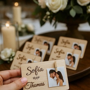 Egyedi esküvői köszönetajándék - fényképhez fa csipesszel - esküvő - emlék & ajándék - köszönőajándék - Meska.hu