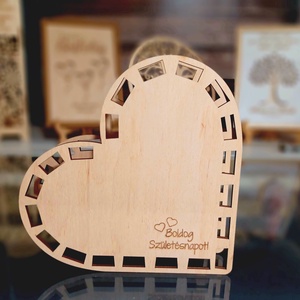 Szív alakú csokidoboz � különleges, személyre szabható ajándék - esküvő - emlék & ajándék - köszönőajándék - Meska.hu