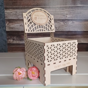Különleges virágtartó kis szék - Meska.hu