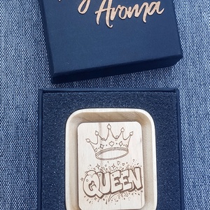 Fa autóillatosító cserélhető előlappal - otthon & életmód - autó - autós illatosító - Meska.hu