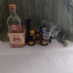 50 év � rakomány kiszállítva, pálinkás szett - otthon & életmód - konyhafelszerelés, tálalás - tálalás - pálinkás poharak, szettek - Meska.hu