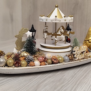 Karácsonyi asztaldísz körhintás - Meska.hu
