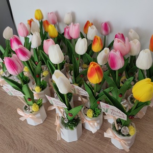 Nőnapi tulipán koll�gaknak,ismerősöknek,rokonoknak - otthon & életmód - dekoráció - asztal és polc dekoráció - asztaldísz - Meska.hu