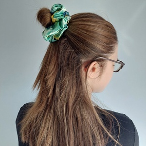 Enikő � Prémium Armani Selyemszatén Scrunchie - ruha & divat - hajdísz & hajcsat - hajgumi - Meska.hu