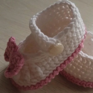 Gombos-masnis babacipő - ruha & divat - gyerekruha - Meska.hu