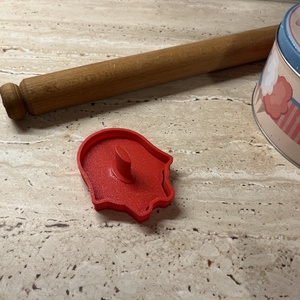 Kylo Ren Sütikiszúró - otthon & életmód - konyhafelszerelés, tálalás - sütés, főzés - sütikiszúró - Meska.hu