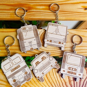 Gravírozott fa kulcstartó csomag - Trabant, Ikarus busz, Ganz villamos, vonat, metró, Táska & Tok, Kulcstartó & Táskadísz, Kulcstartó, Famegmunkálás, Gravírozás, pirográfia, MESKA