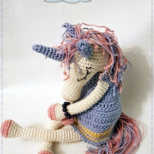 Bóbita, alvó unikornis -  - Meska.hu