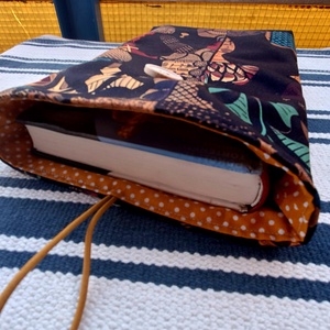 Könyvtok - iPad - tablet tartó - könyv & zene - könyvtok - Meska.hu