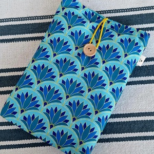 Könyvtok - iPad - tablet tartó - Meska.hu