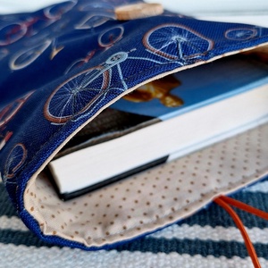 Könyvtok - iPad - tablet tartó - könyv & zene - könyvtok - Meska.hu