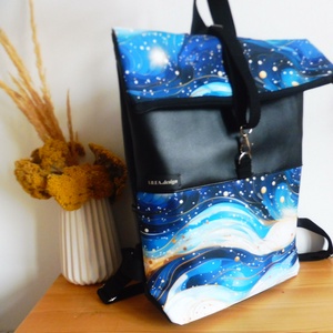 Kék hullám mintás nagy roll up hátizsák - táska & tok - hátizsák - roll top hátizsák - Meska.hu