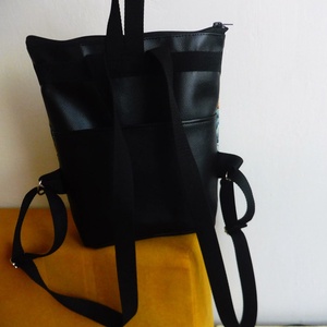 Sárga madaras mini hátizsák - táska & tok - hátizsák - hátizsák - Meska.hu