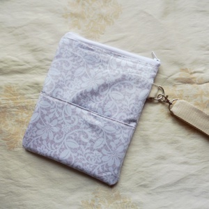 Bézs és fehér mintás könyvtok és ebook olvasó - Meska.hu