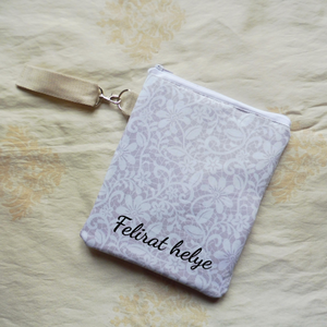 Bézs és fehér mintás könyvtok és ebook olvasó - könyv & zene - könyvtok - Meska.hu