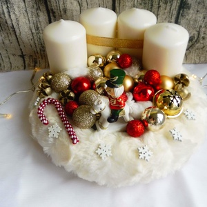 Adventi koszorú hintalóval piros és arany színben  - karácsony - adventi díszek - adventi koszorú - Meska.hu