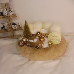 Bézs és arany adventi koszorú kisautóval - karácsony - adventi díszek - adventi koszorú - Meska.hu