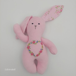 Hímzett nyuszó - játék & sport - baba & babaház - baba - Meska.hu