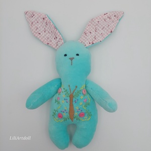 Hímzett nyuszi, Játék & Sport, Baba & babaház, Baba, Baba-és bábkészítés, Hímzés, MESKA