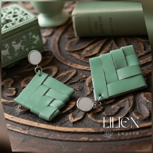 MENTA EZÜSTTEL  bőr fülbevaló, Ékszer, Fülbevaló, Lógó fülbevaló, Bőrművesség, Ékszerkészítés, MESKA