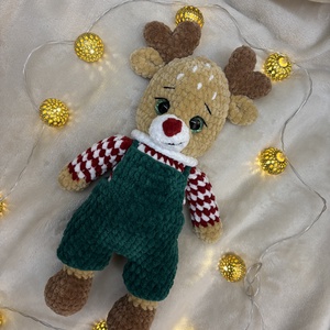 Horgolt szarvas - Meska.hu