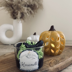 Karamell illatú halloween-i gyertya, Esküvő, Dekoráció, Gyertya & Gyertyatartó, Gyertya-, mécseskészítés, MESKA