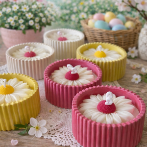 Tavaszi margaréta gyertya kerámia tálban , Esküvő, Dekoráció, Gyertya & Gyertyatartó, Gyertya-, mécseskészítés, Kerámia, MESKA